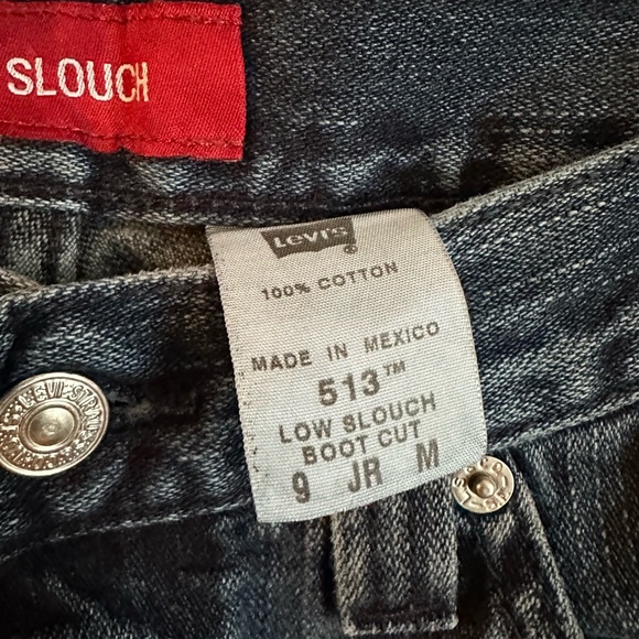 EUC Levi’s denim jeans. Size 9. Juniors. - Picture 6 of 10